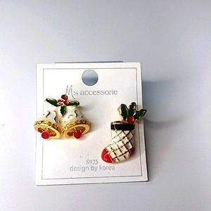 Christmas socks/bell stud earrings